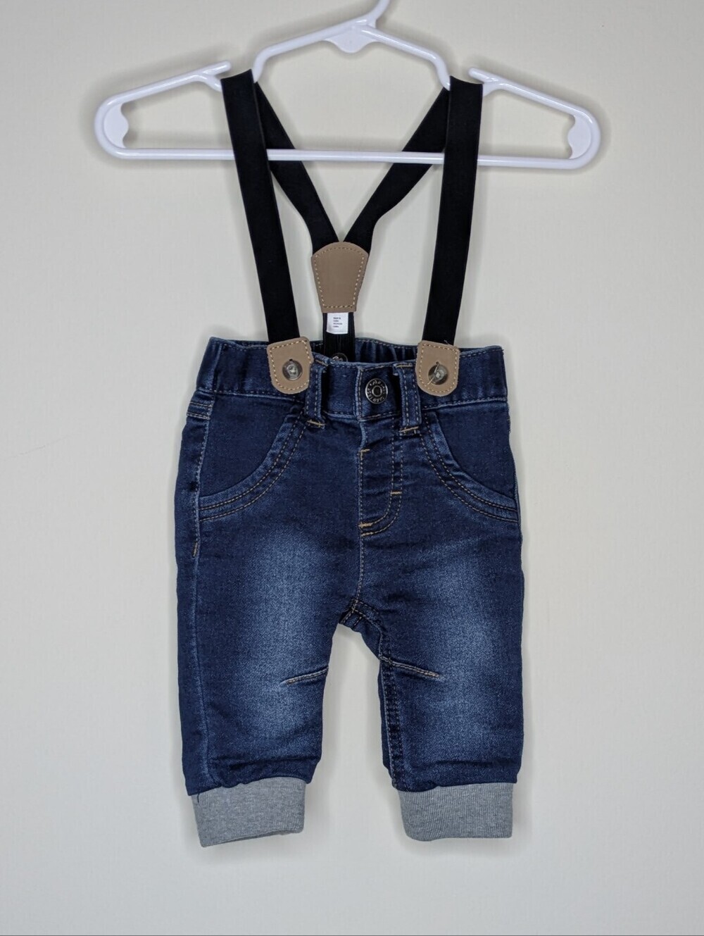 Cat & Jack Jeans With Suspenders NB
